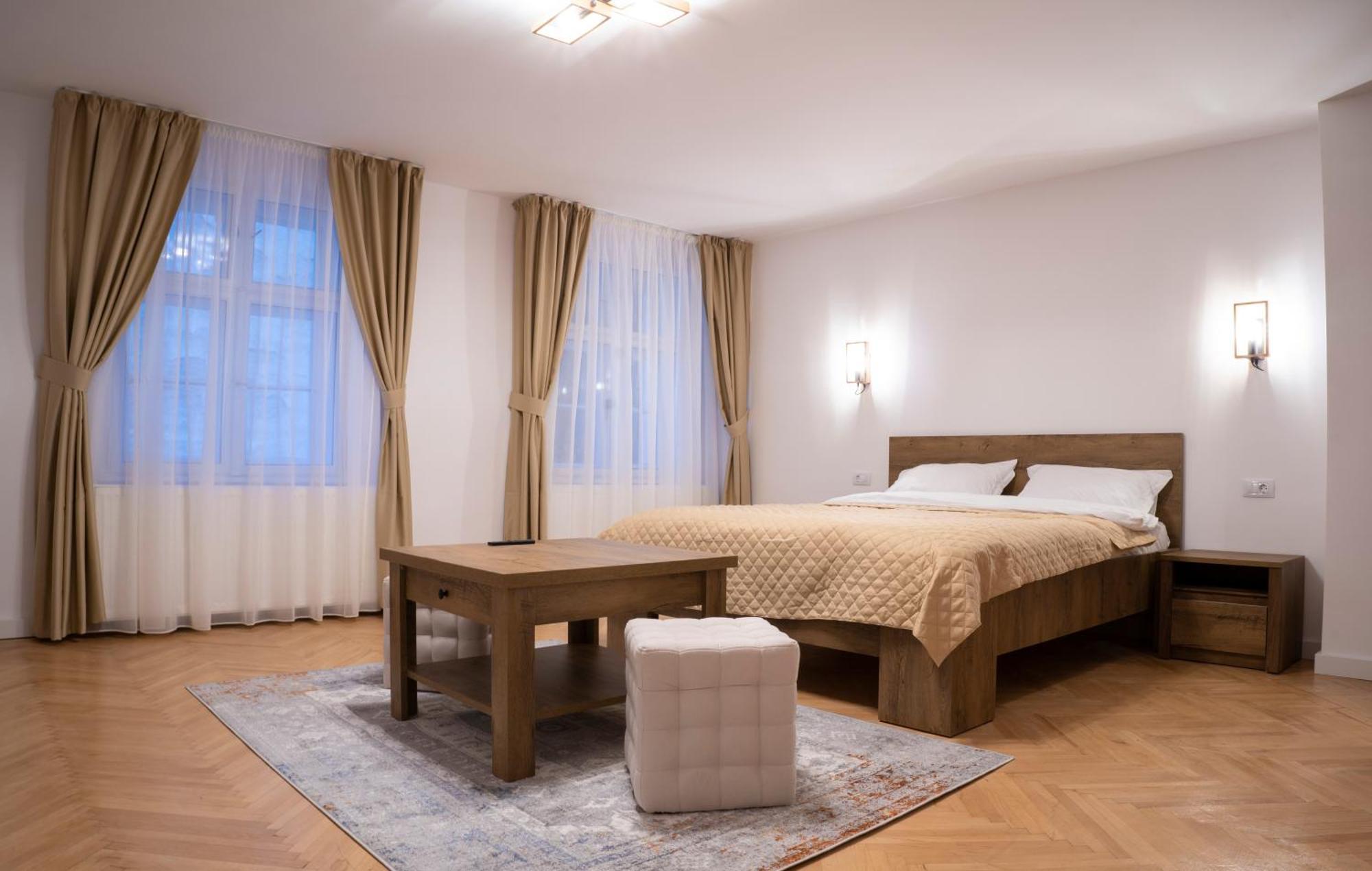 Coban Residence - A4 - Rustic Apartment Braşov Eksteriør billede